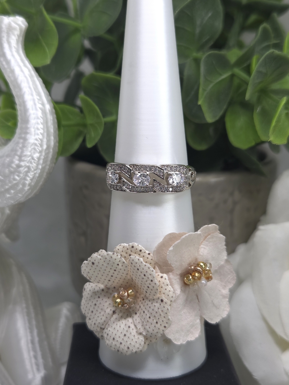 Sterling Silver Pavé Link Ring with Diamond CZs